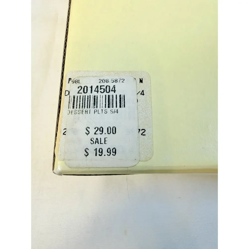 Set Of 4 Pottery Barn Dessert Plates